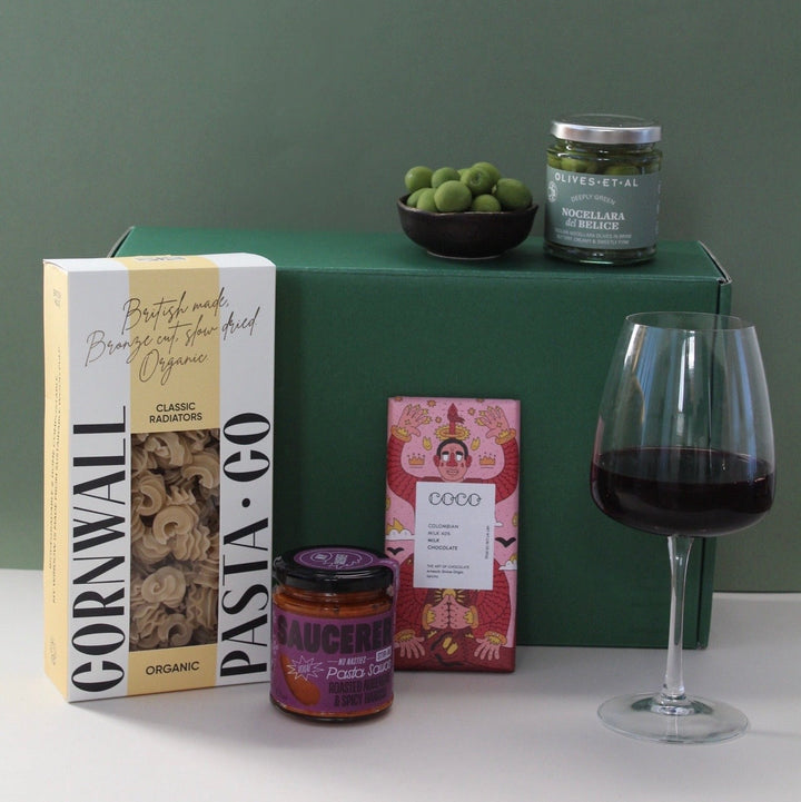 pasta gift set with wine